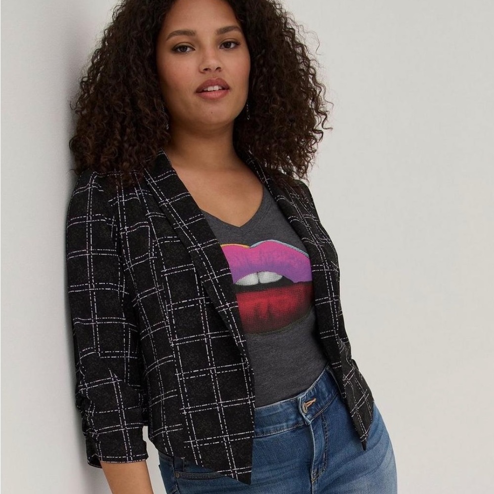 Torrid rouched sleeve blazer